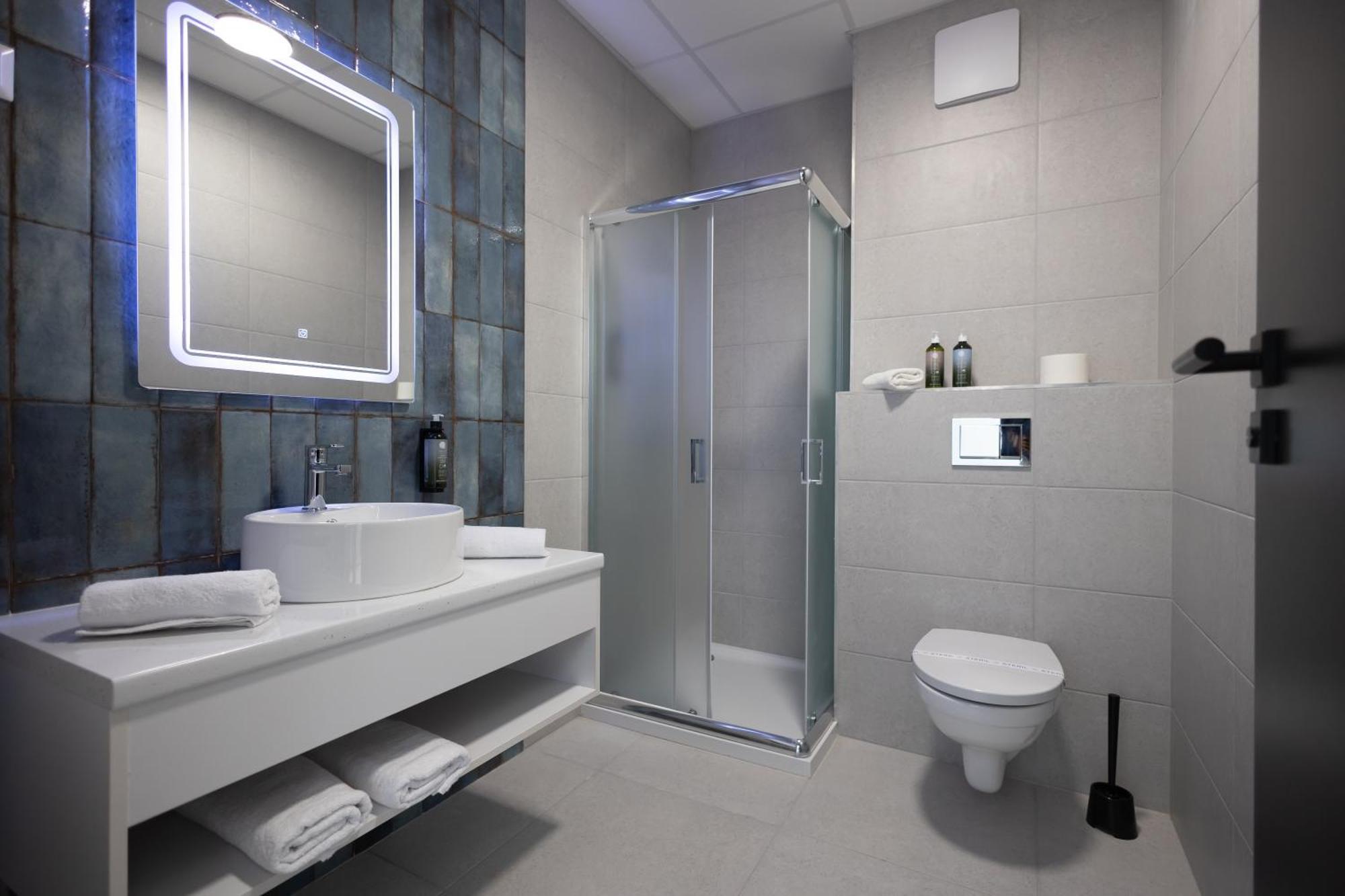 Central Residence Apartmanok 미슈콜츠 외부 사진