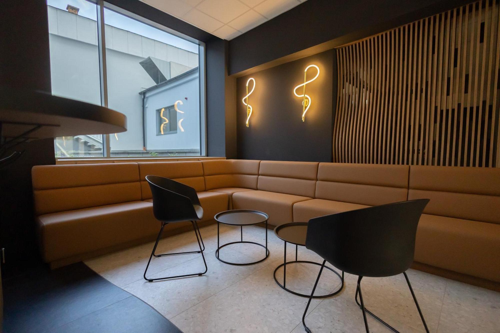 Central Residence Apartmanok 미슈콜츠 외부 사진
